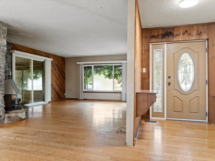 45695 Laura Crescent, Chilliwack, BC, V2R 3M7 - 6