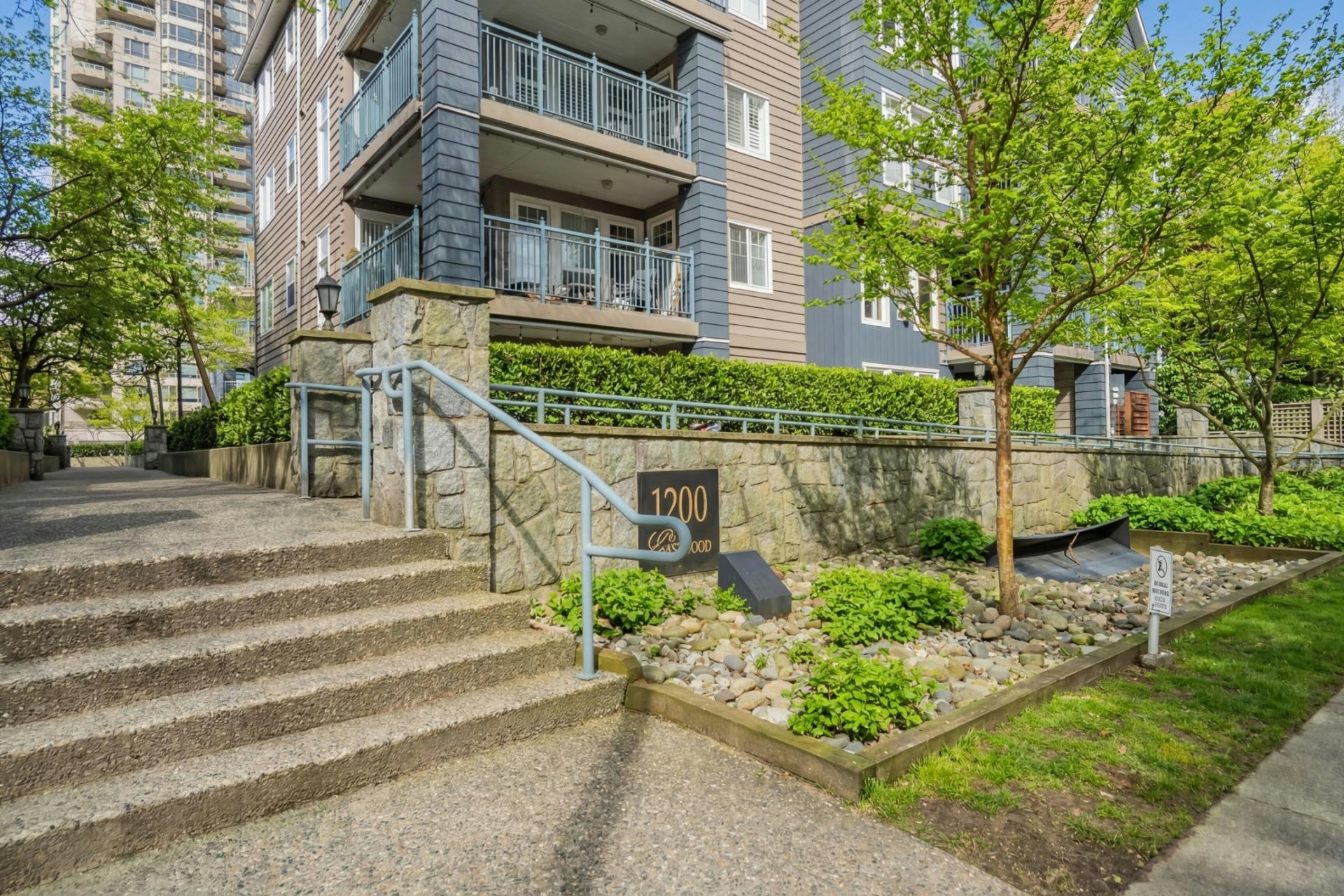 212-1200 Eastwood Street, Coquitlam, BC, V3B 7R9