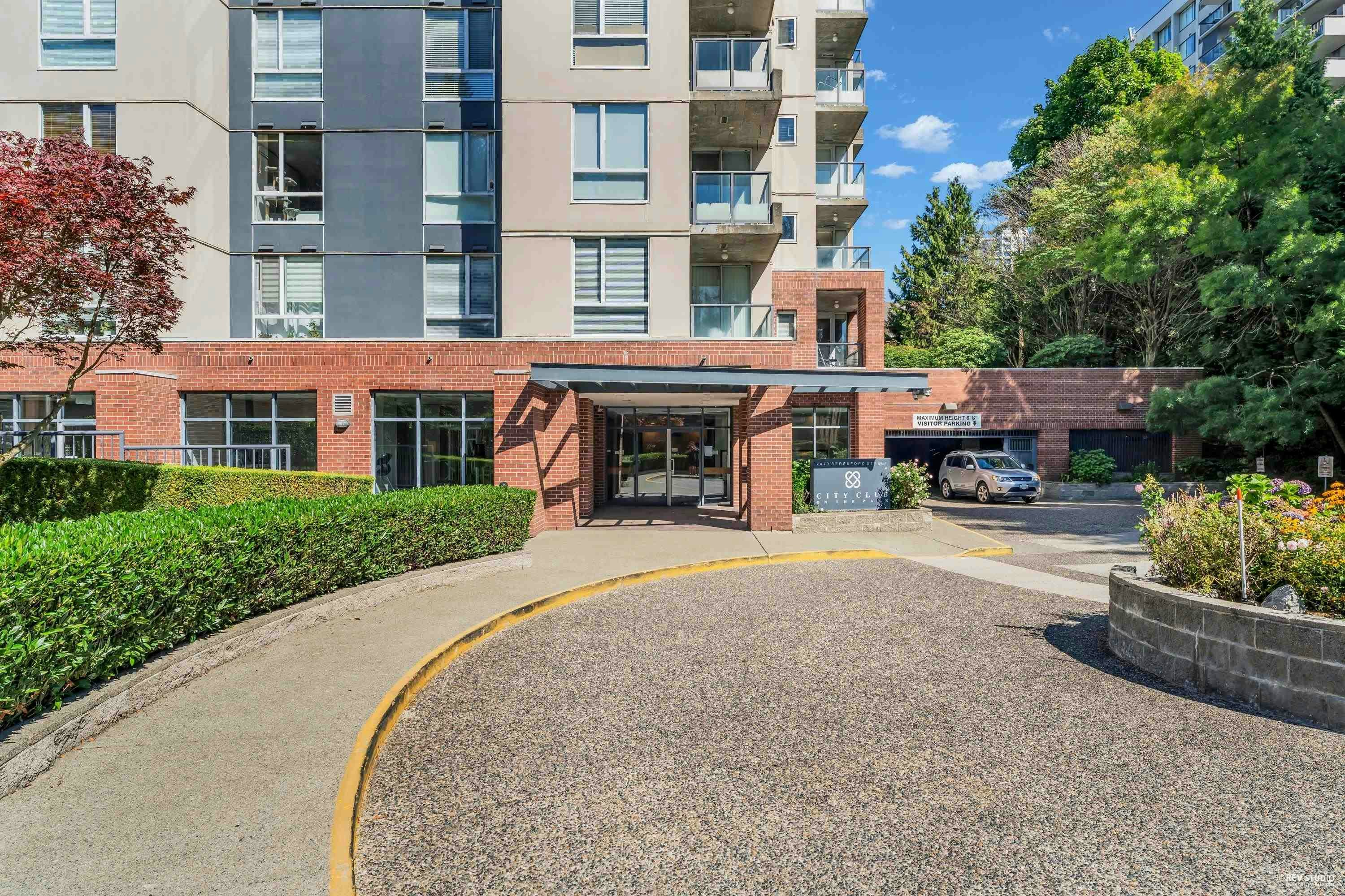 601-7077 Beresford Street - 2