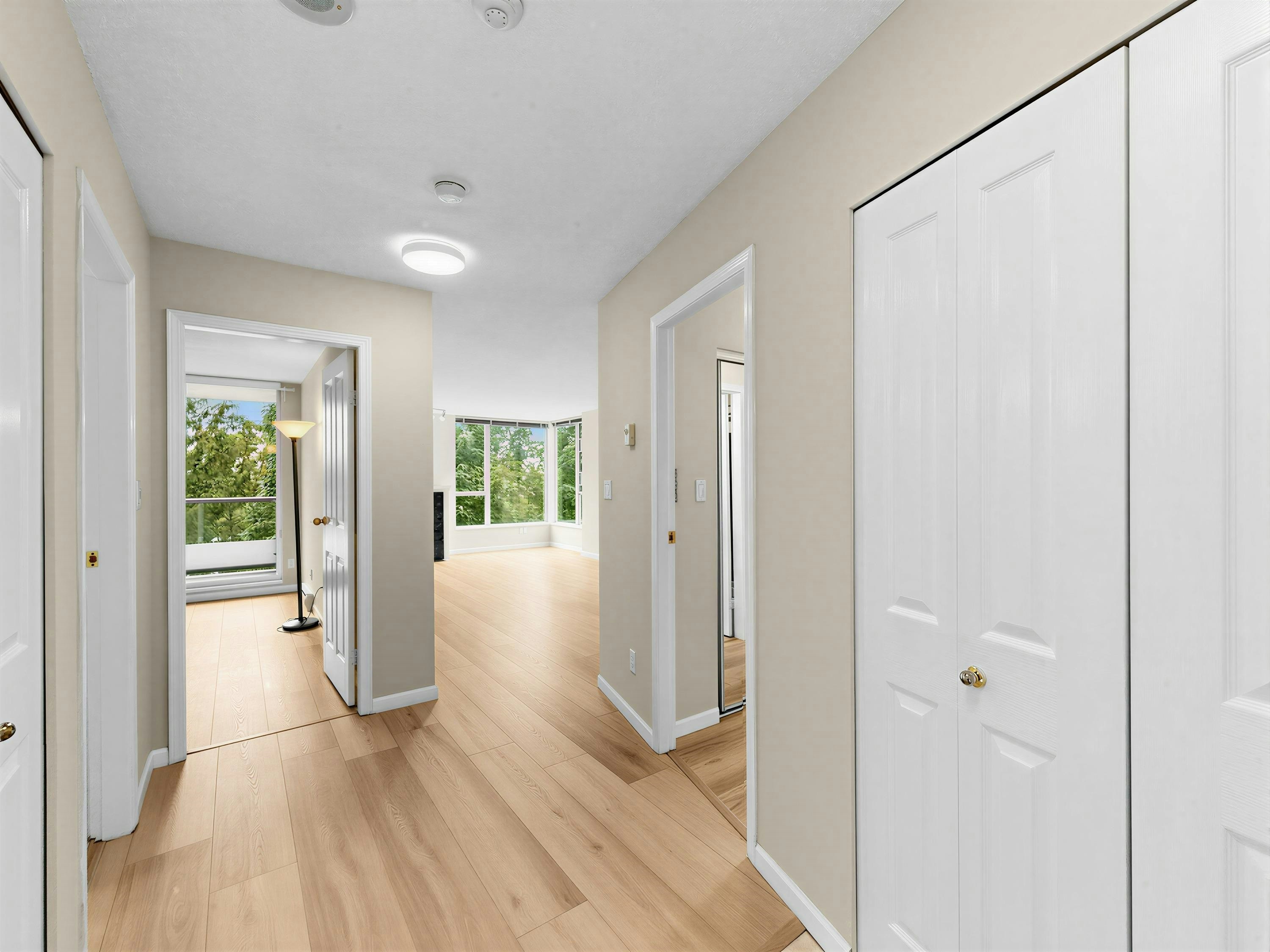 601-7077 Beresford Street - 5
