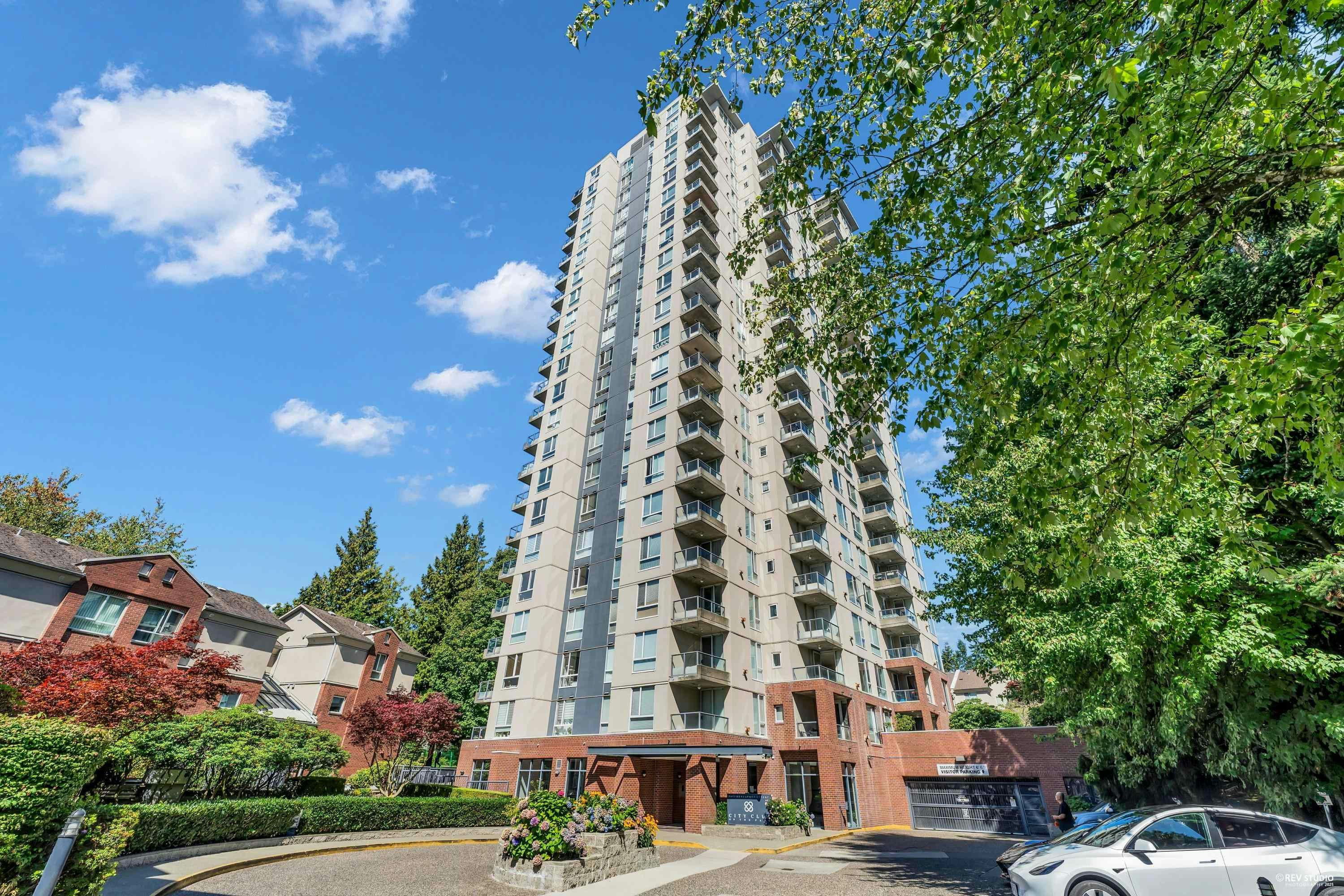 601-7077 Beresford Street, Burnaby, BC, V5E 4J5