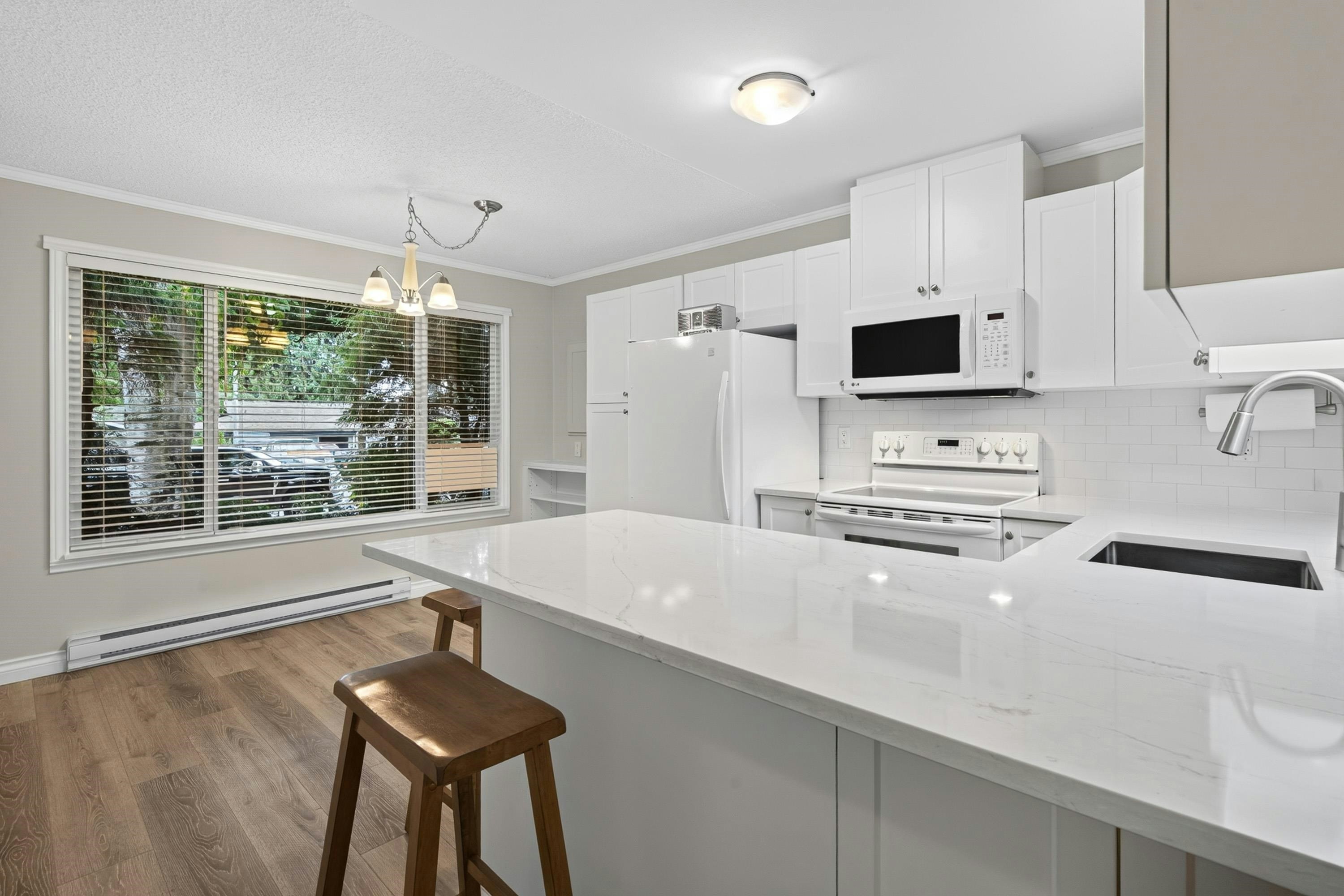 2743 Sandon Drive - 4