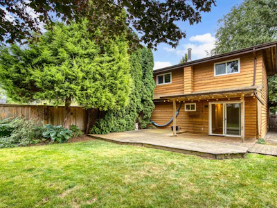 2743 Sandon Drive - 2