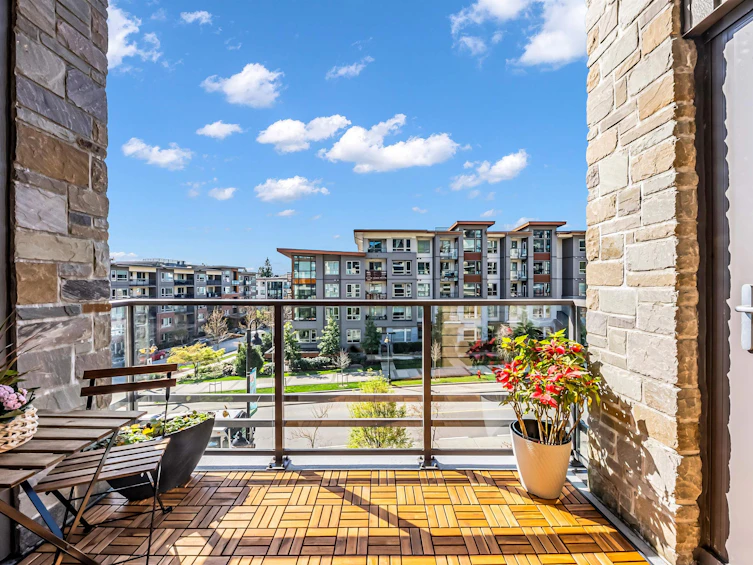 305-2707 Library Lane, North Vancouver, BC, V7J 0C6 - 10