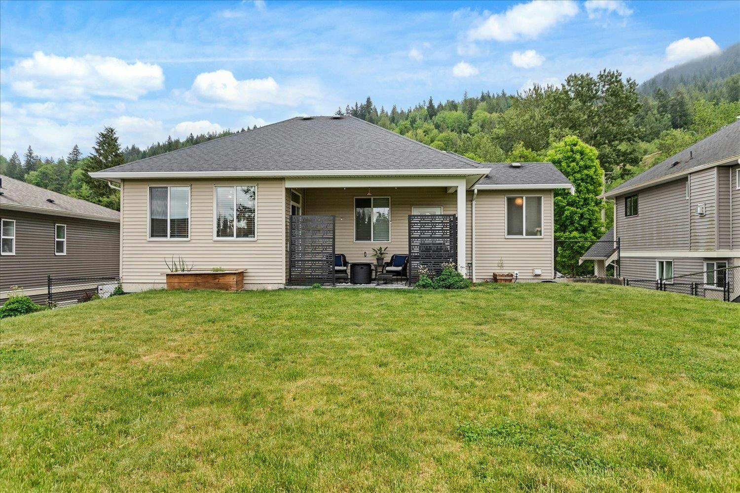 7377 Ramsay Place, Chilliwack, BC, V4Z 0C4 - 27