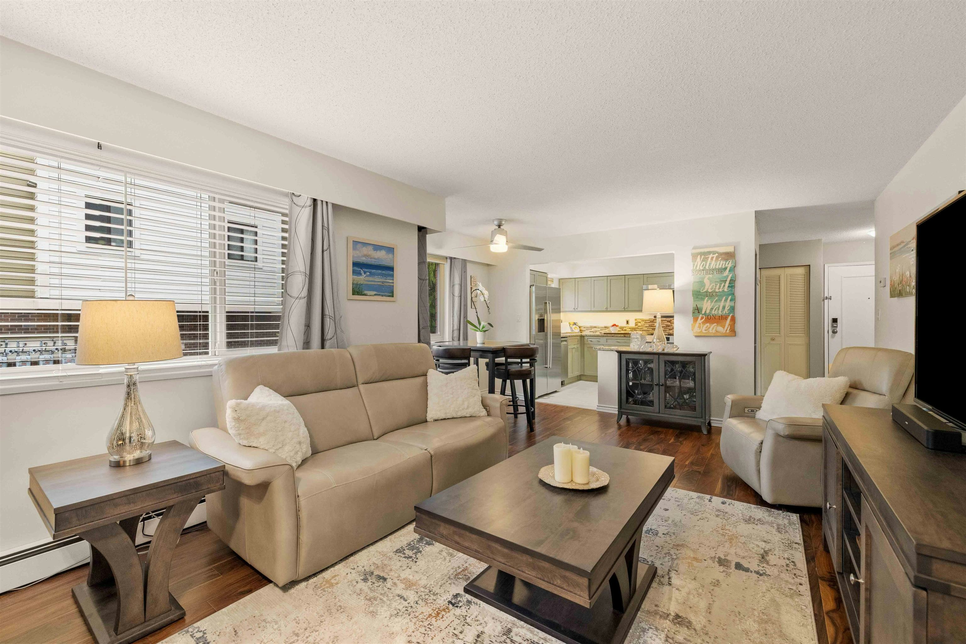 107-1368 Foster Street - 5