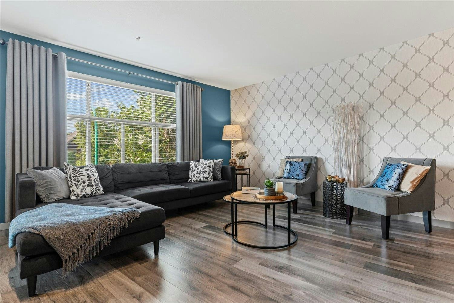 202-19201 66a Avenue, Surrey, BC, V4N 6N7 - 9