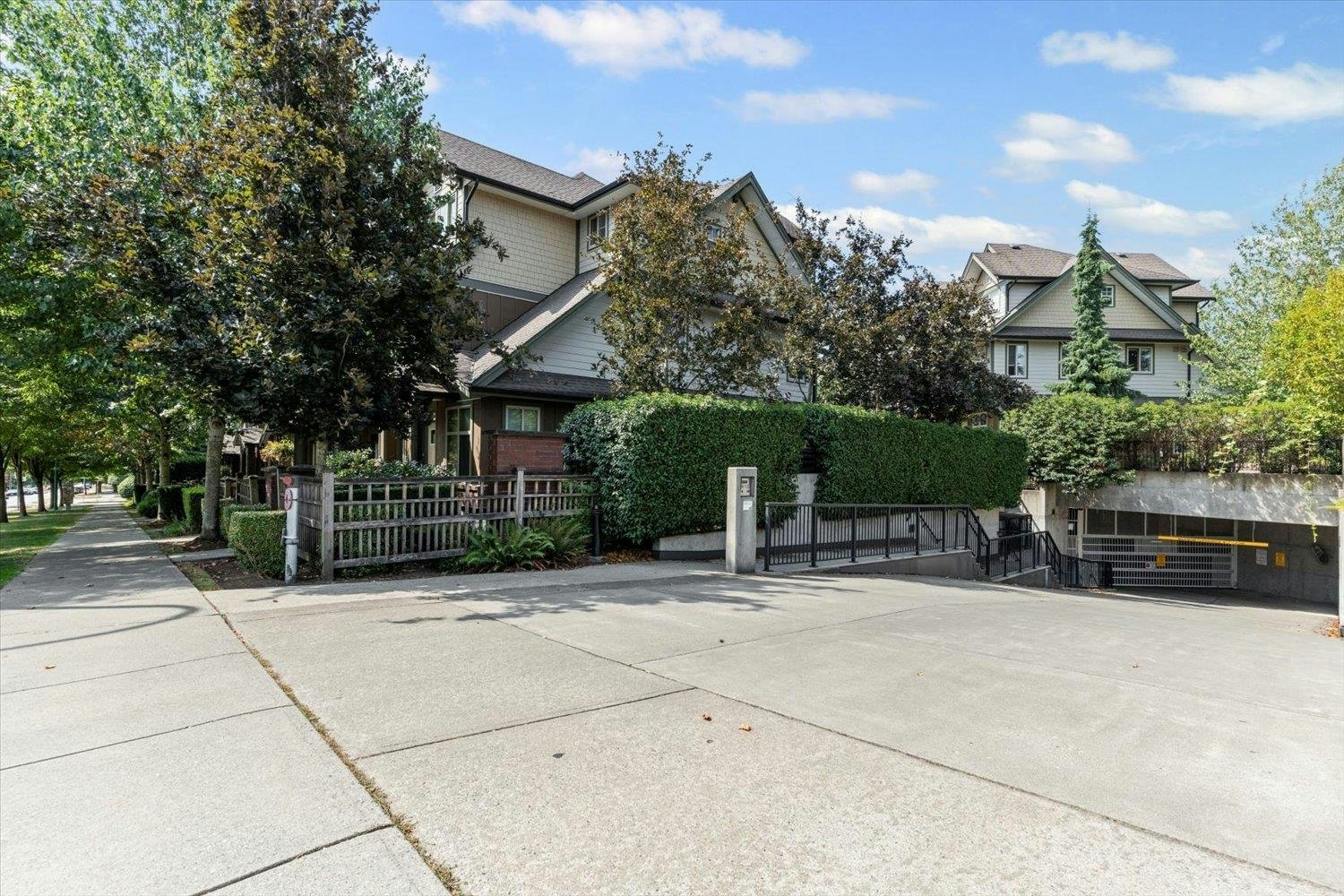 202-19201 66a Avenue, Surrey, BC, V4N 6N7 - 23