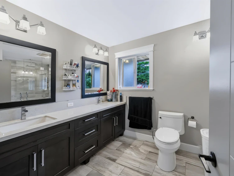 2247 Windsor Street, Abbotsford, BC, V2T 6L8 - 10