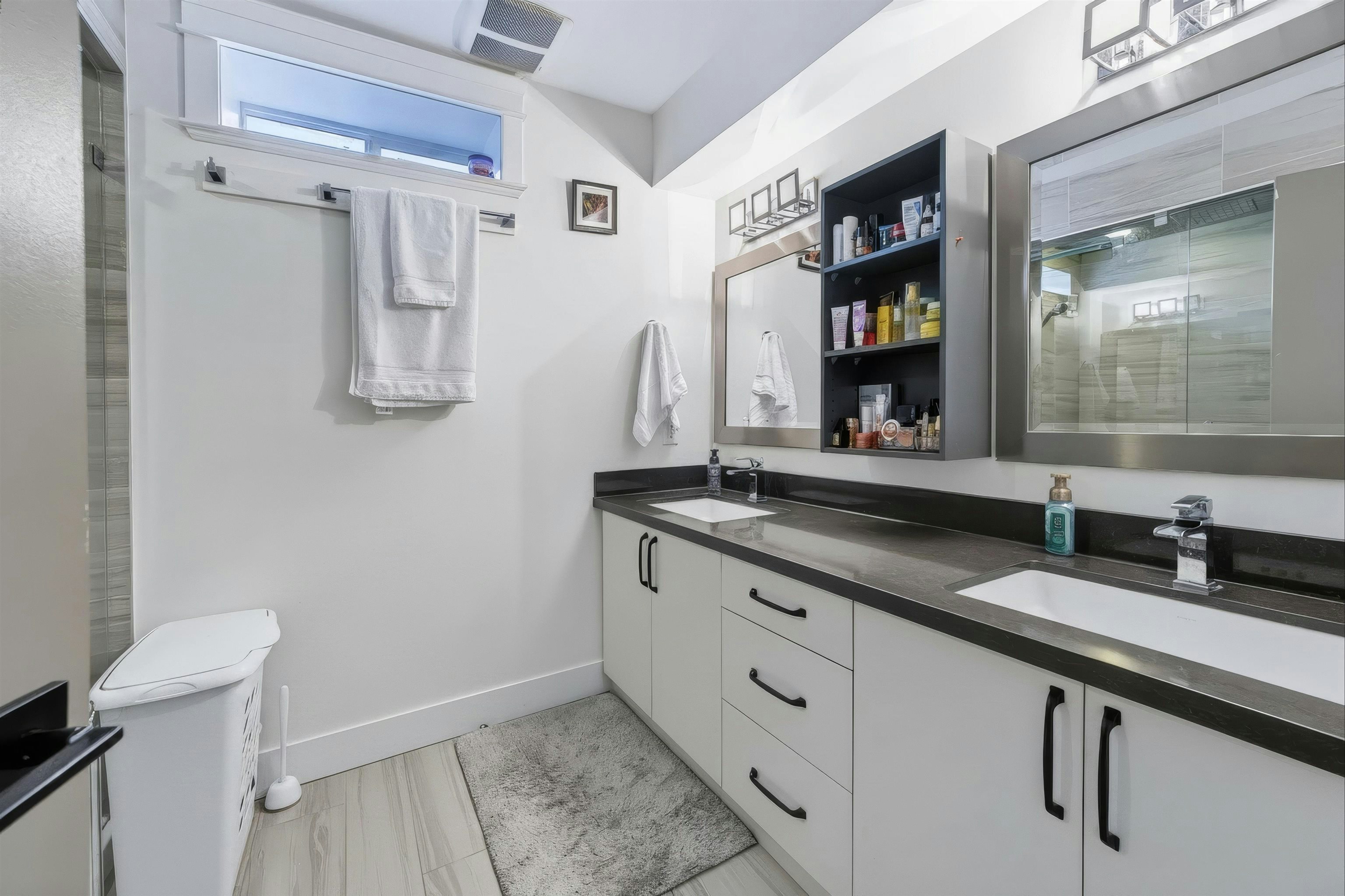2247 Windsor Street, Abbotsford, BC, V2T 6L8 - 24
