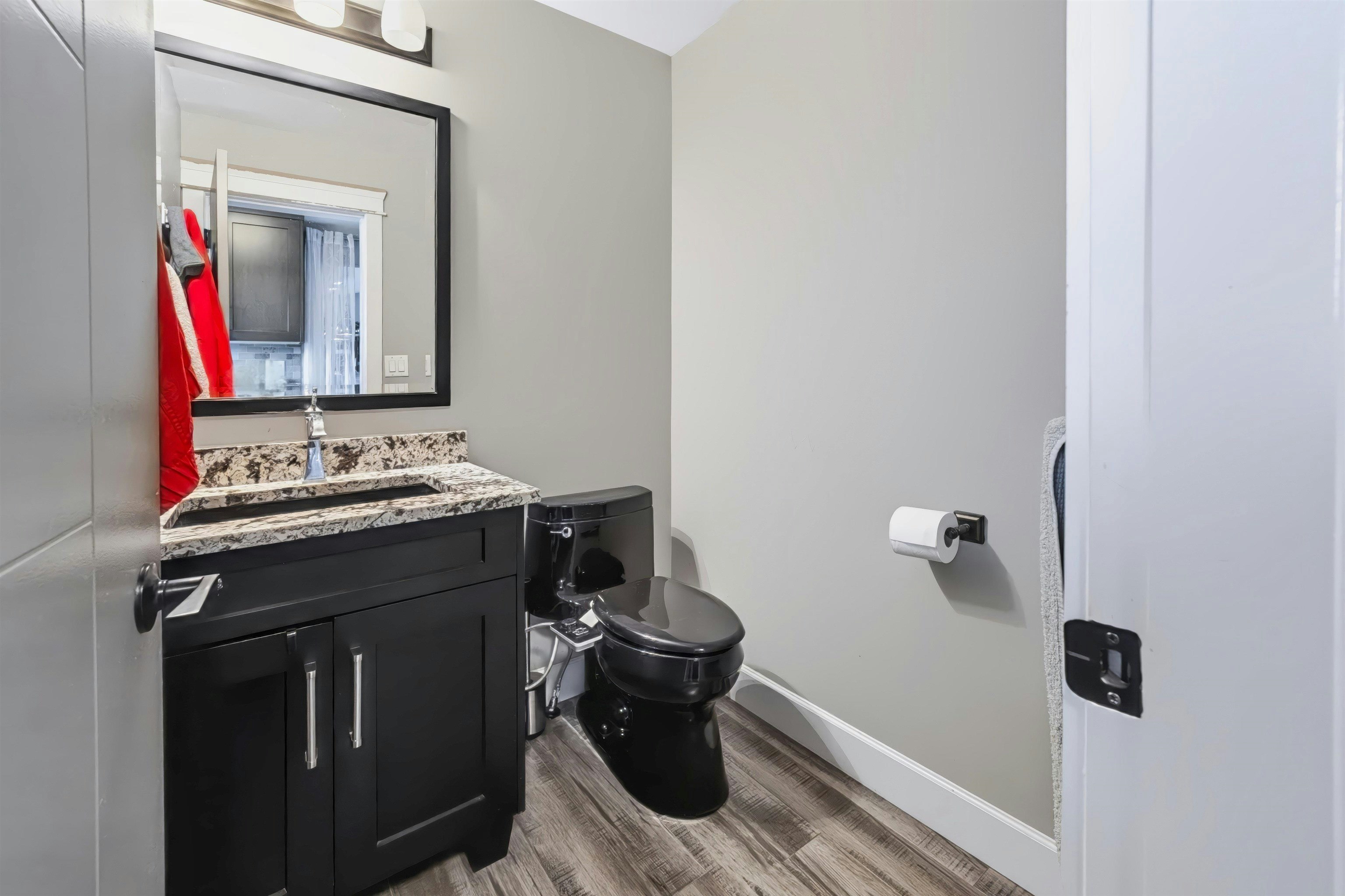 2247 Windsor Street, Abbotsford, BC, V2T 6L8 - 15