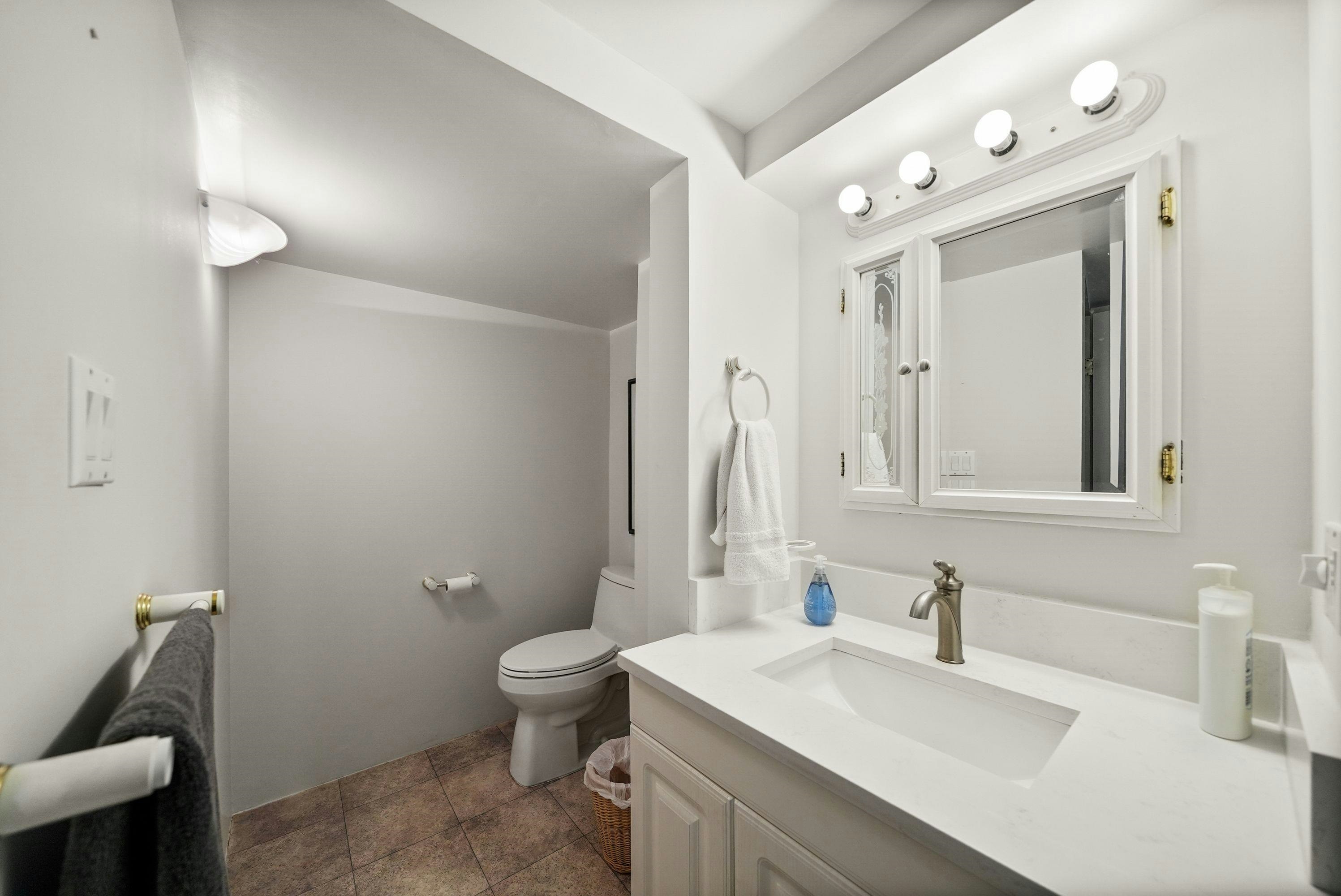 21723 24 Avenue, Langley, BC, V2Z 1P5 - 29