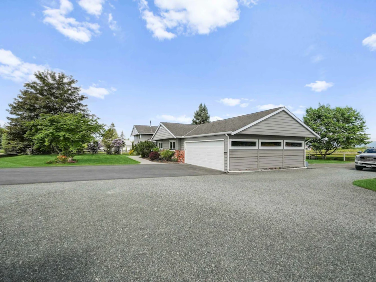 21723 24 Avenue, Langley, BC, V2Z 1P5 - 30