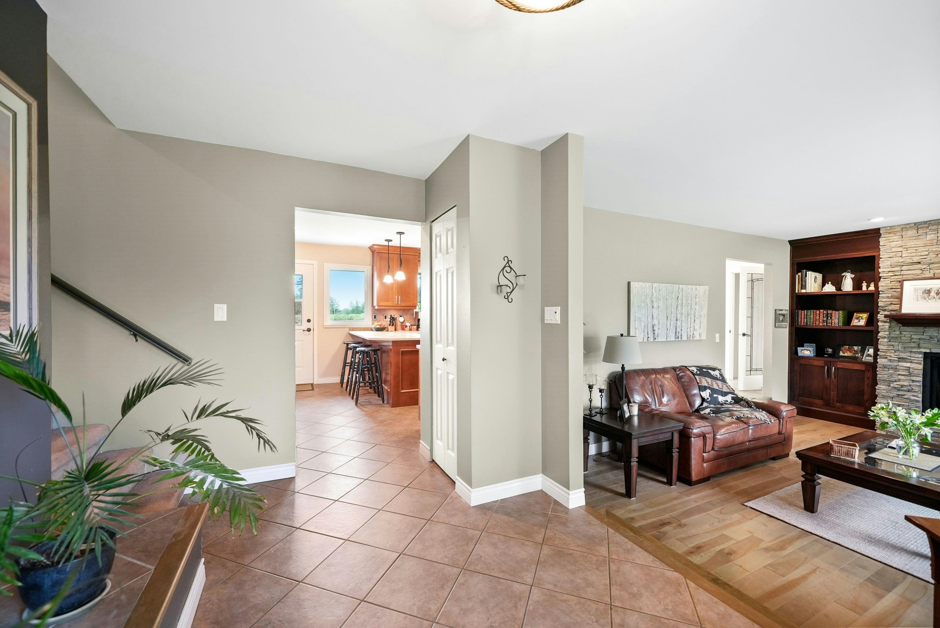 21723 24 Avenue - 4
