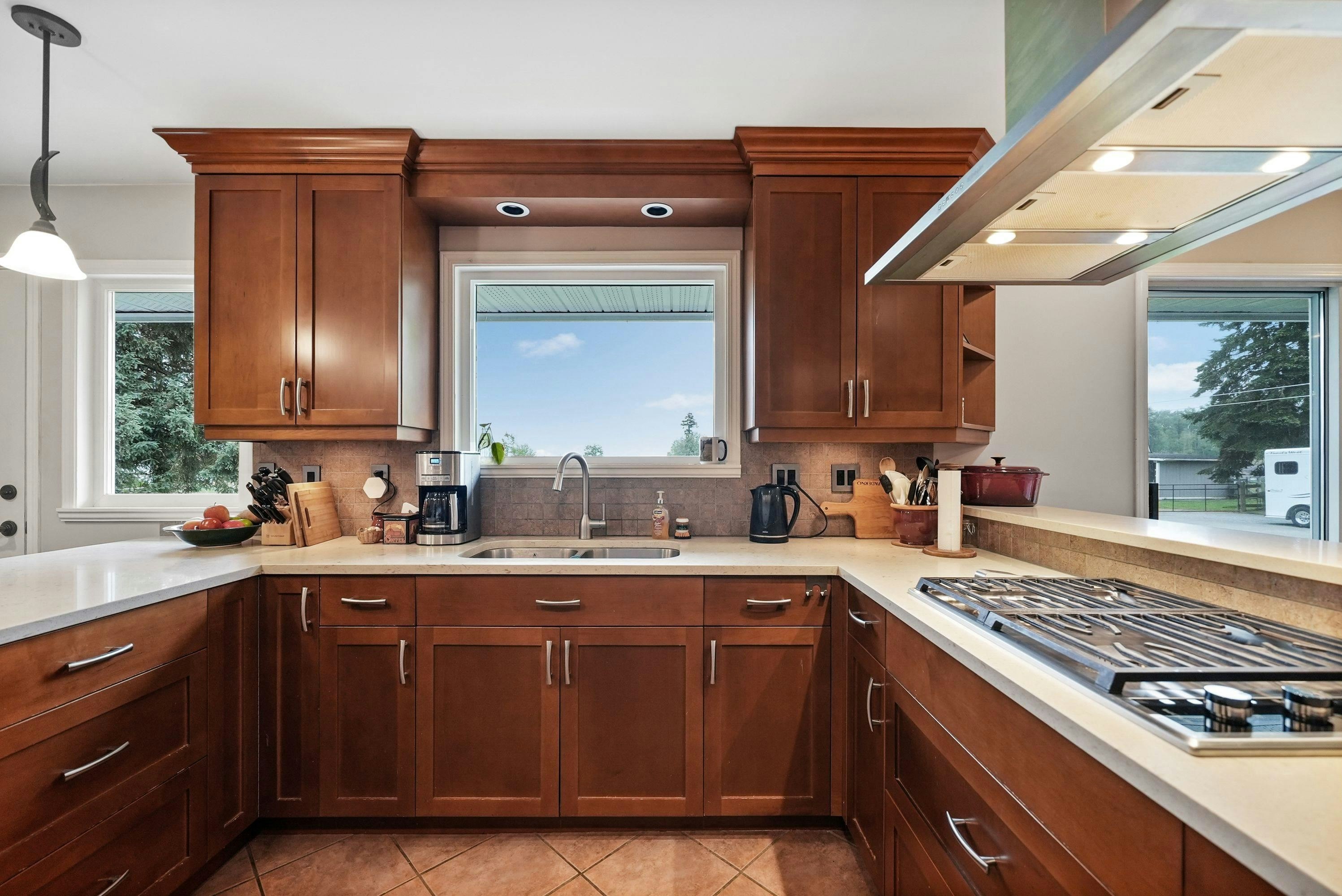 21723 24 Avenue, Langley, BC, V2Z 1P5 - 10