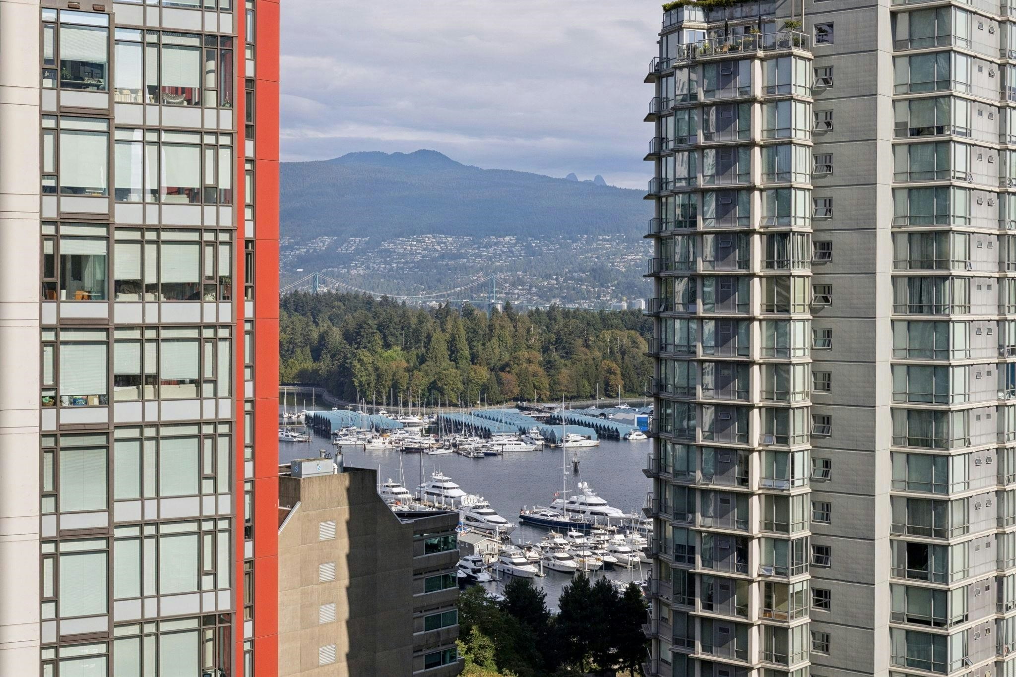 2007-1189 Melville Street - 5