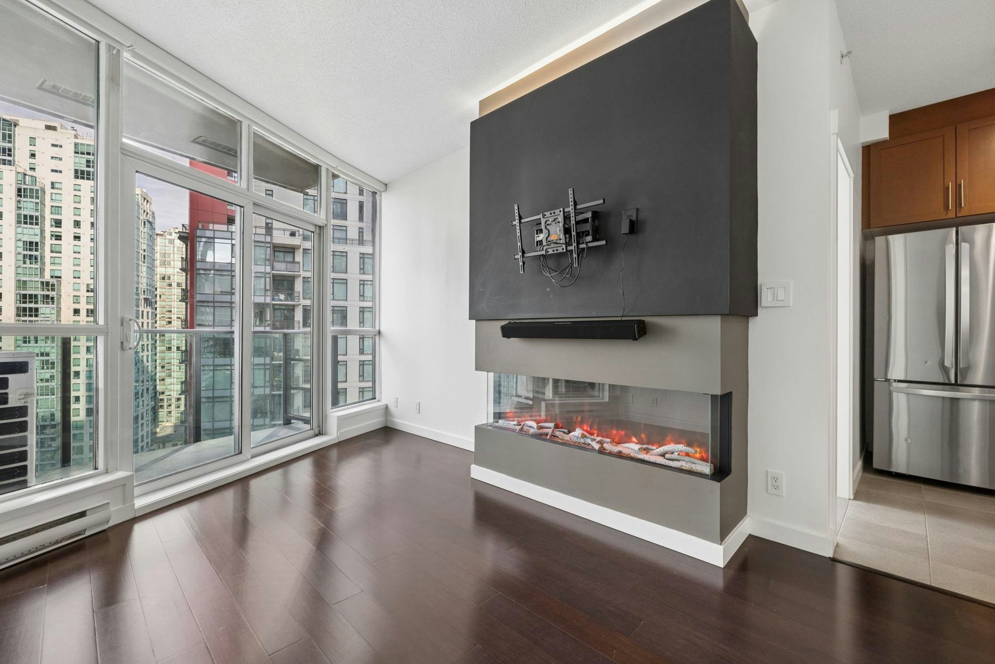 2007-1189 Melville Street, Vancouver, BC, V6E 4T8 - 13
