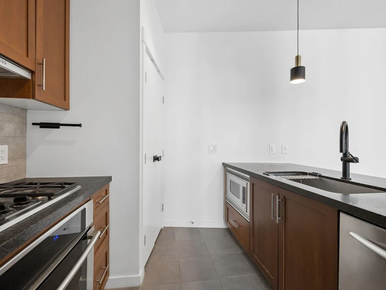 2007-1189 Melville Street, Vancouver, BC, V6E 4T8 - 16