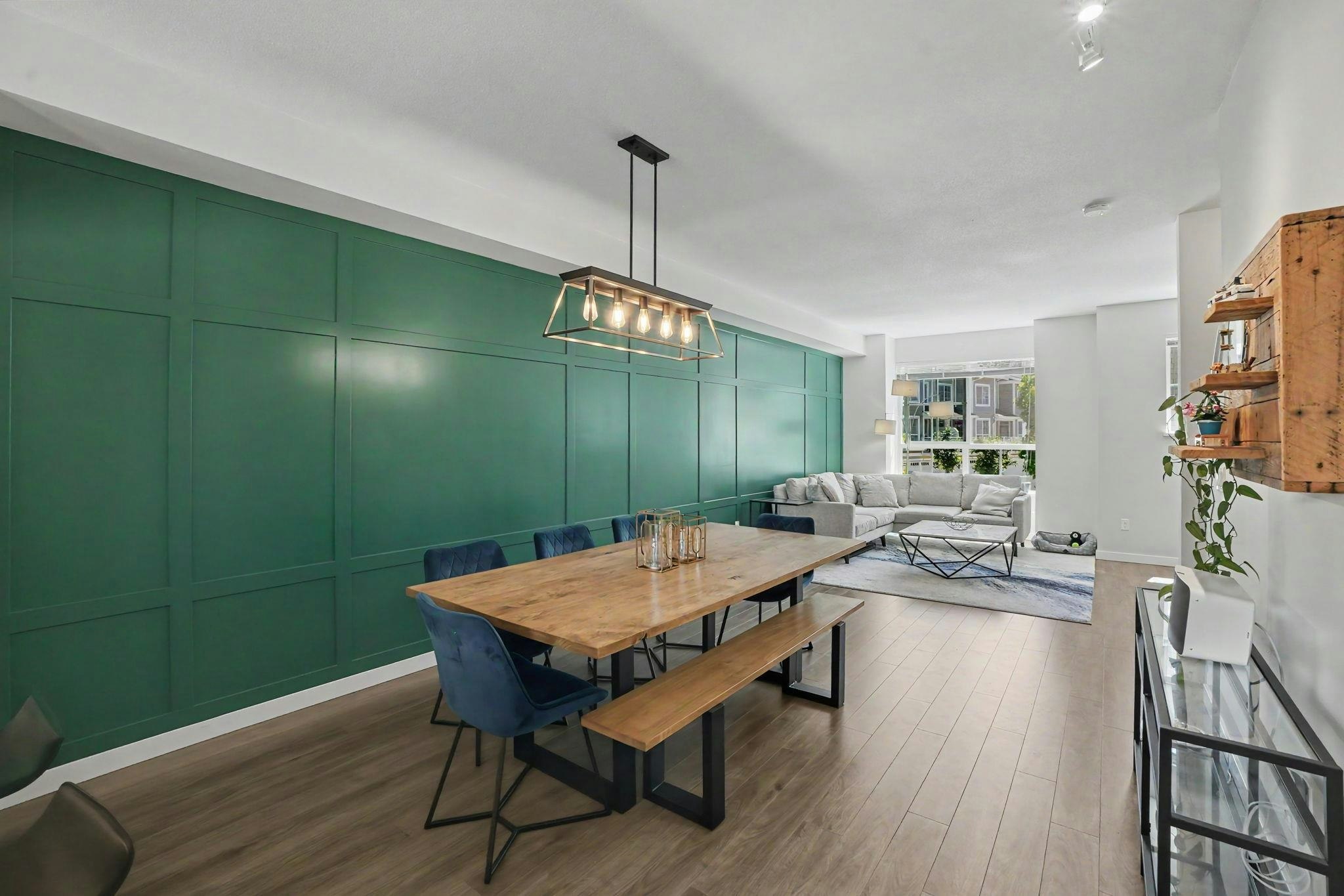 17-5551 Admiral Way - 3