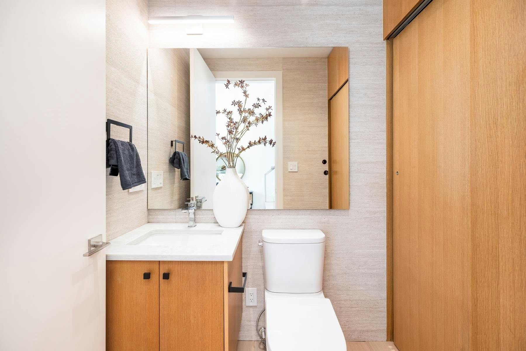 1-2995 Adanac Street, Vancouver, BC, V5K 2N4 - 10