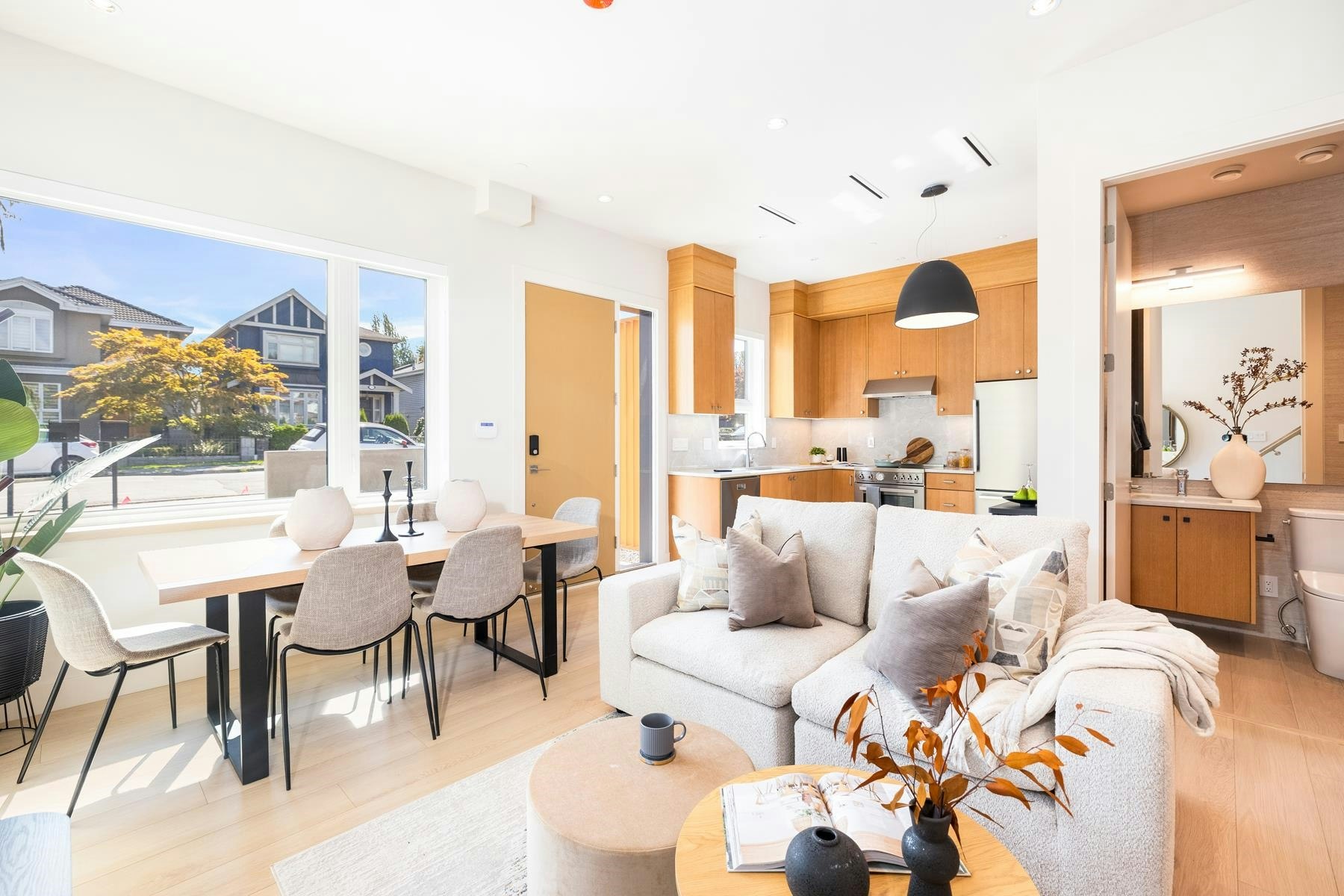1-2995 Adanac Street, Vancouver, BC, V5K 2N4 - 11