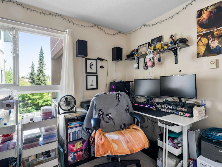 302-19721 64 Avenue, Langley, BC, V2Y 1L1 - 19