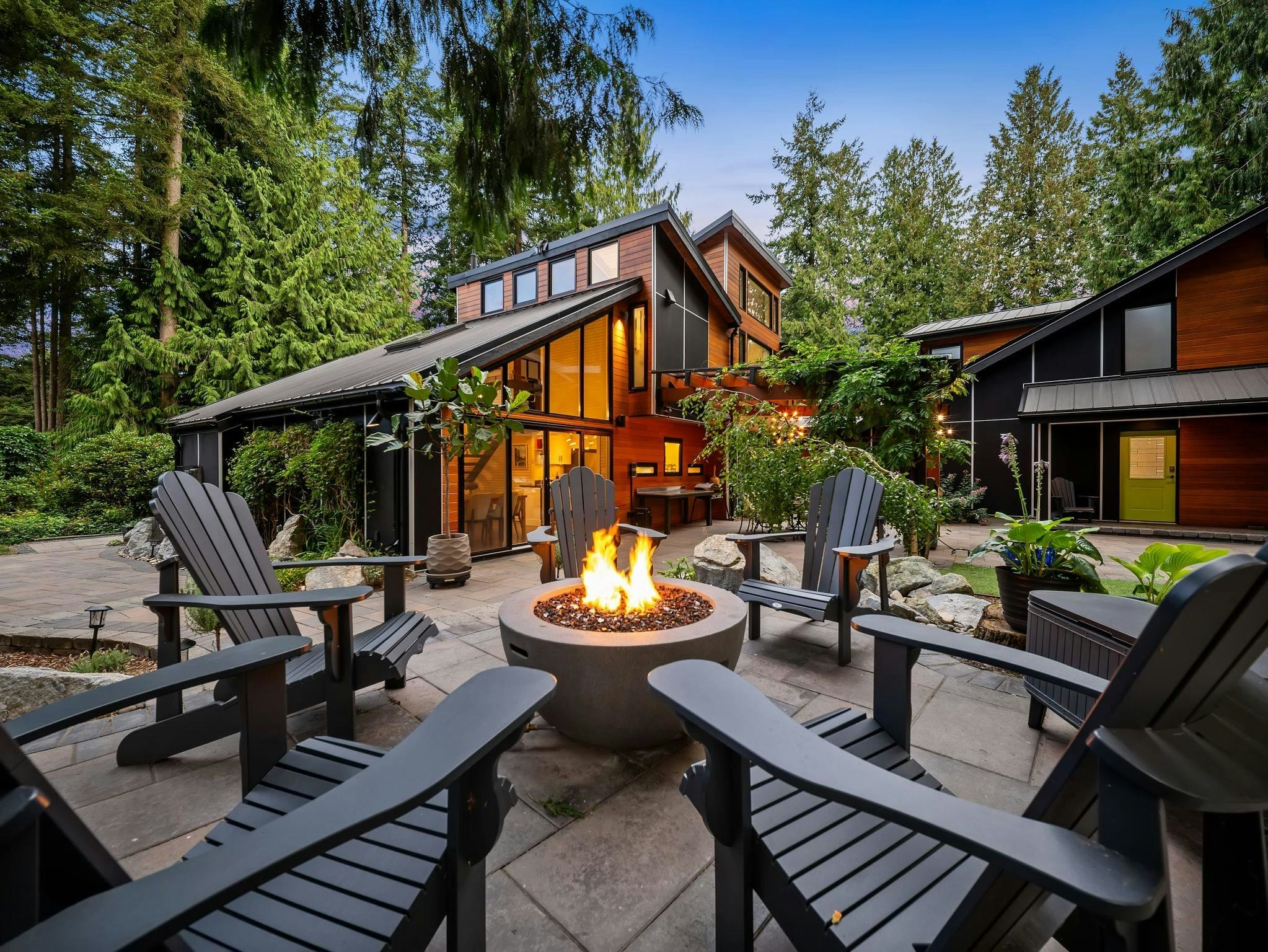 3742 204a Street, Langley, BC, V3A 4S4