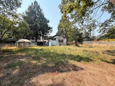 5686 Wharf Avenue - 3