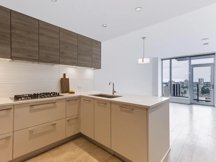 2301-7388 Kingsway, Burnaby, BC, V3N 0G9