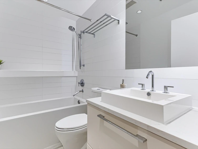 2301-7388 Kingsway, Burnaby, BC, V3N 0G9 - 18