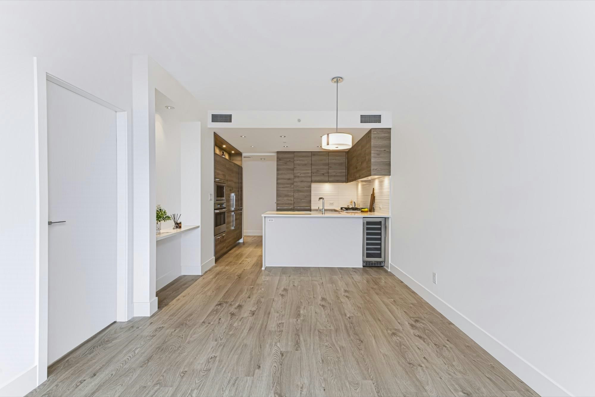 2301-7388 Kingsway, Burnaby, BC, V3N 0G9 - 10