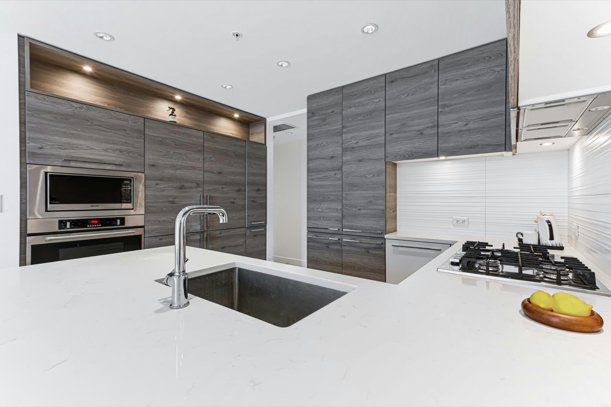 2301-7388 Kingsway, Burnaby, BC, V3N 0G9 - 12