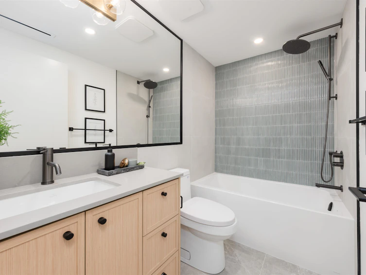 1-375 E 33rd Avenue, Vancouver, BC, V5V 2Z8 - 22