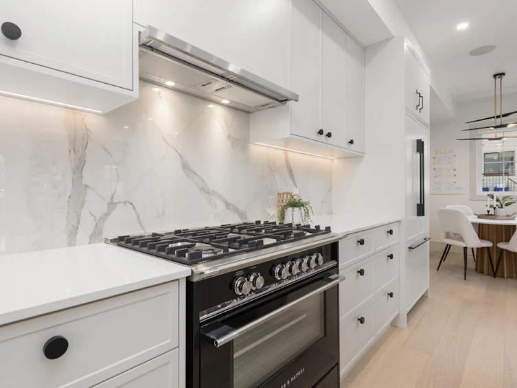 1-375 E 33rd Avenue, Vancouver, BC, V5V 2Z8 - 9