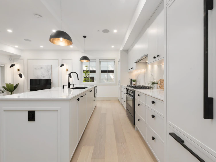 1-375 E 33rd Avenue, Vancouver, BC, V5V 2Z8 - 10