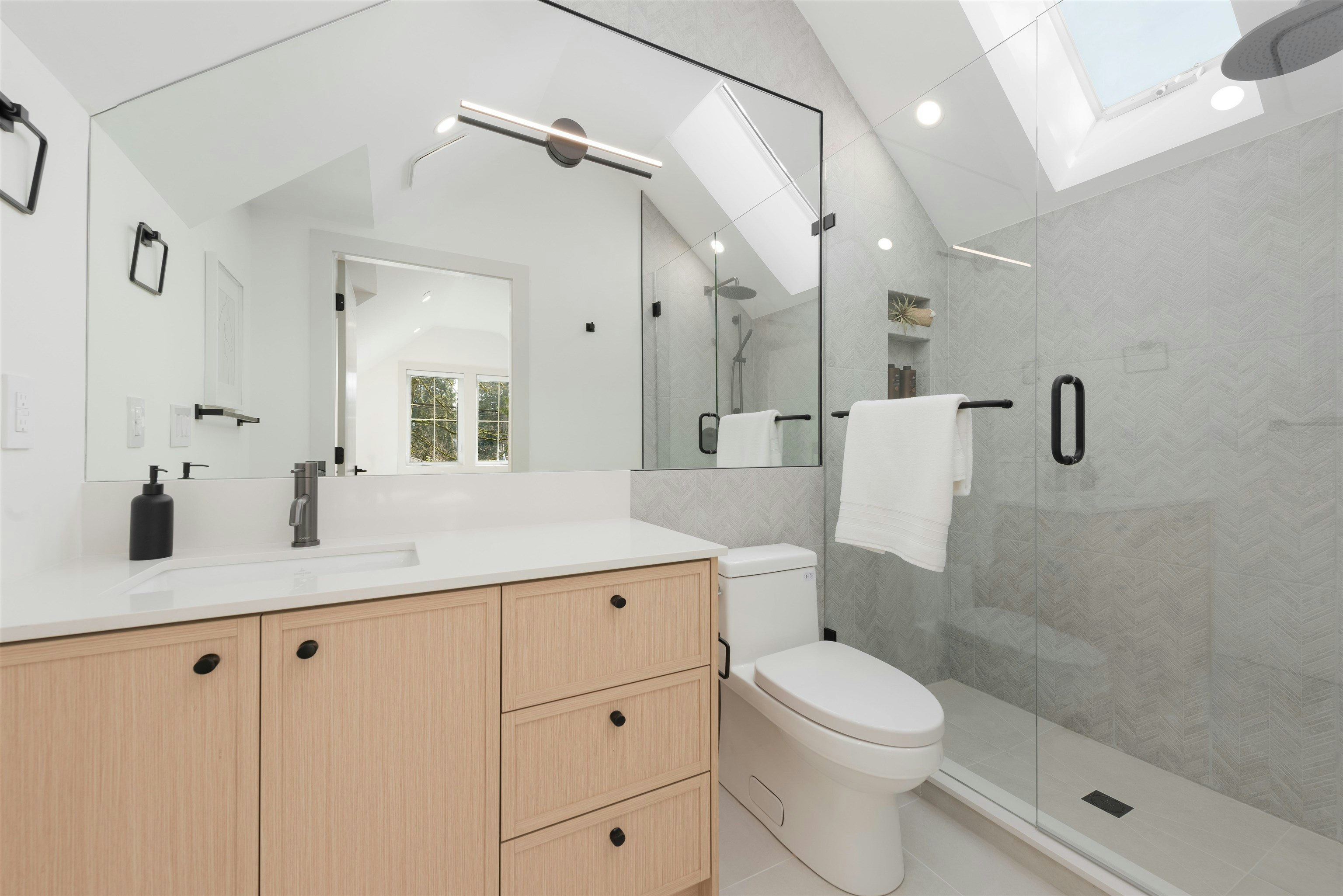 1-375 E 33rd Avenue, Vancouver, BC, V5V 2Z8 - 14