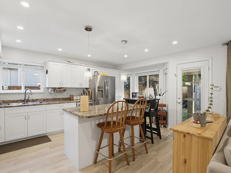 24052 Mcclure Drive, Maple Ridge, BC, V2W 1Z3 - 4
