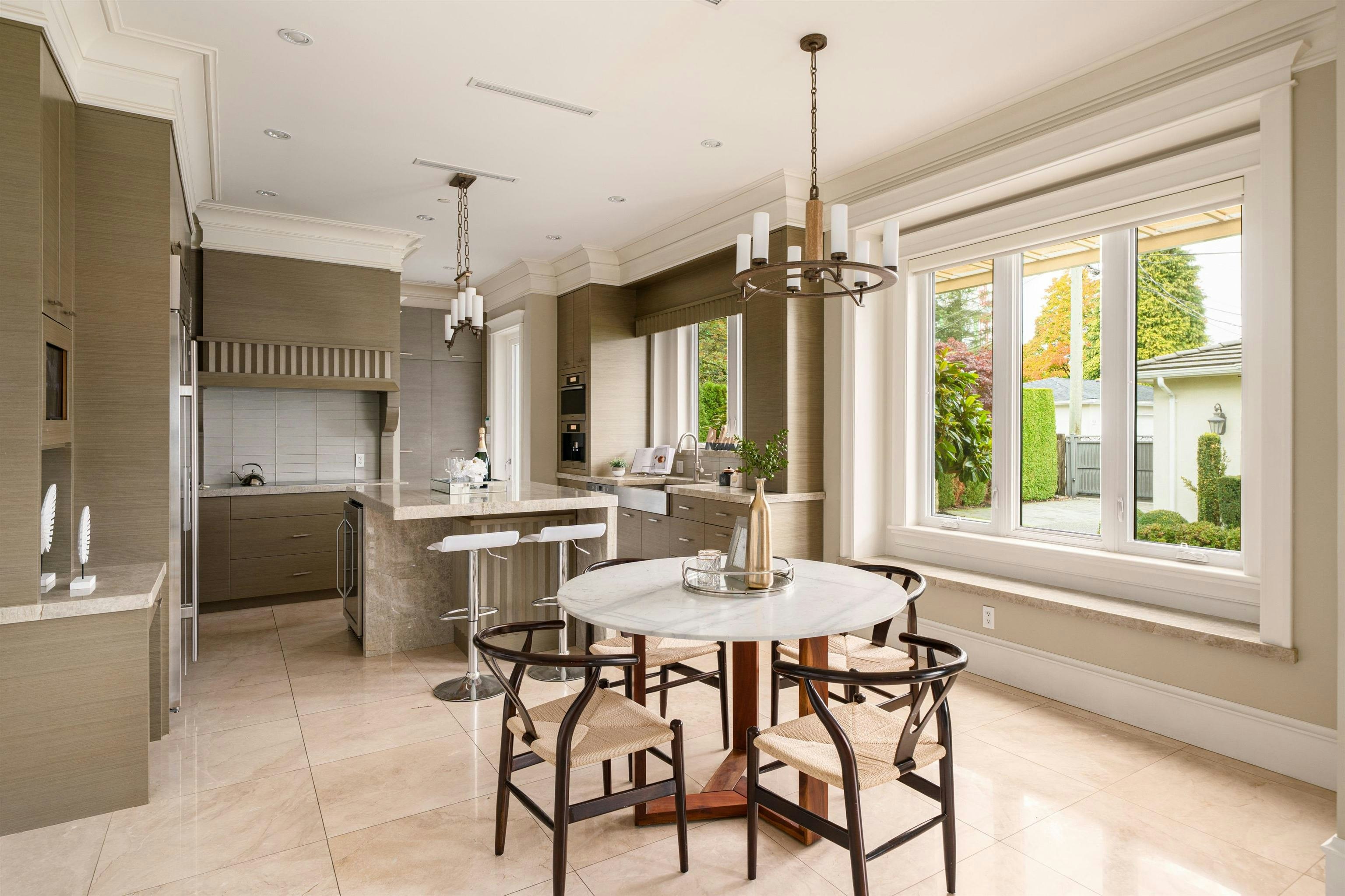 1461 W 47th Avenue, Vancouver, BC, V6M 2L9 - 12