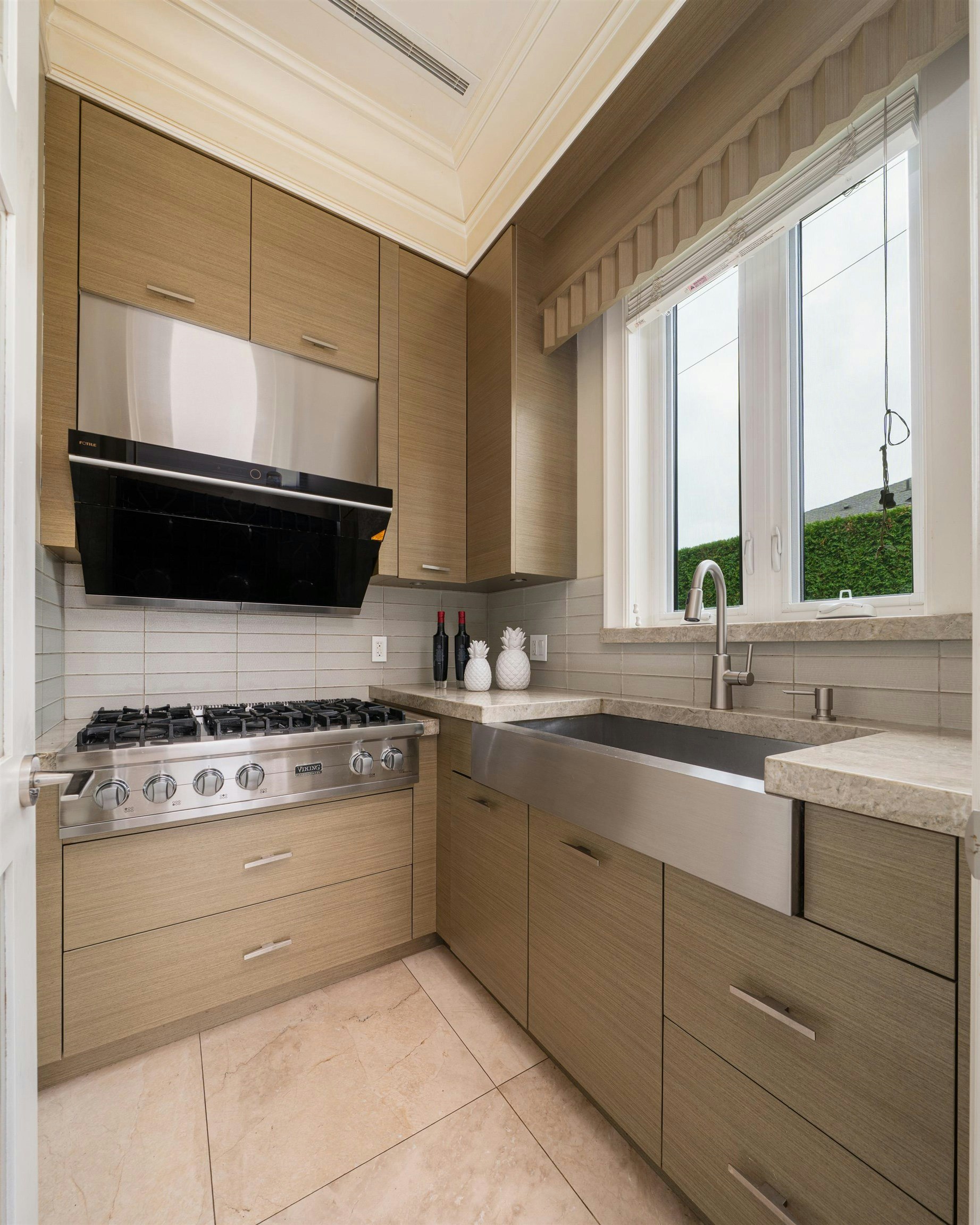 1461 W 47th Avenue, Vancouver, BC, V6M 2L9 - 16