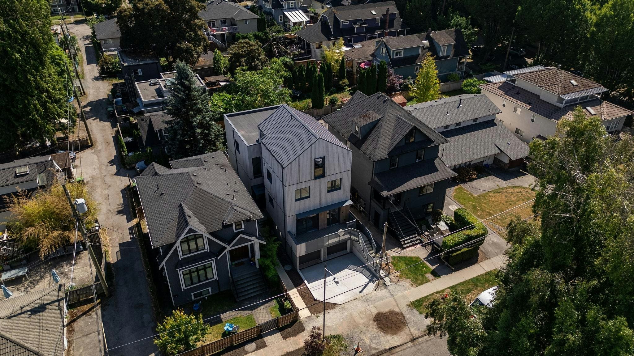 1-60 E 17th Avenue, Vancouver, BC, V5V 1A2 - 34