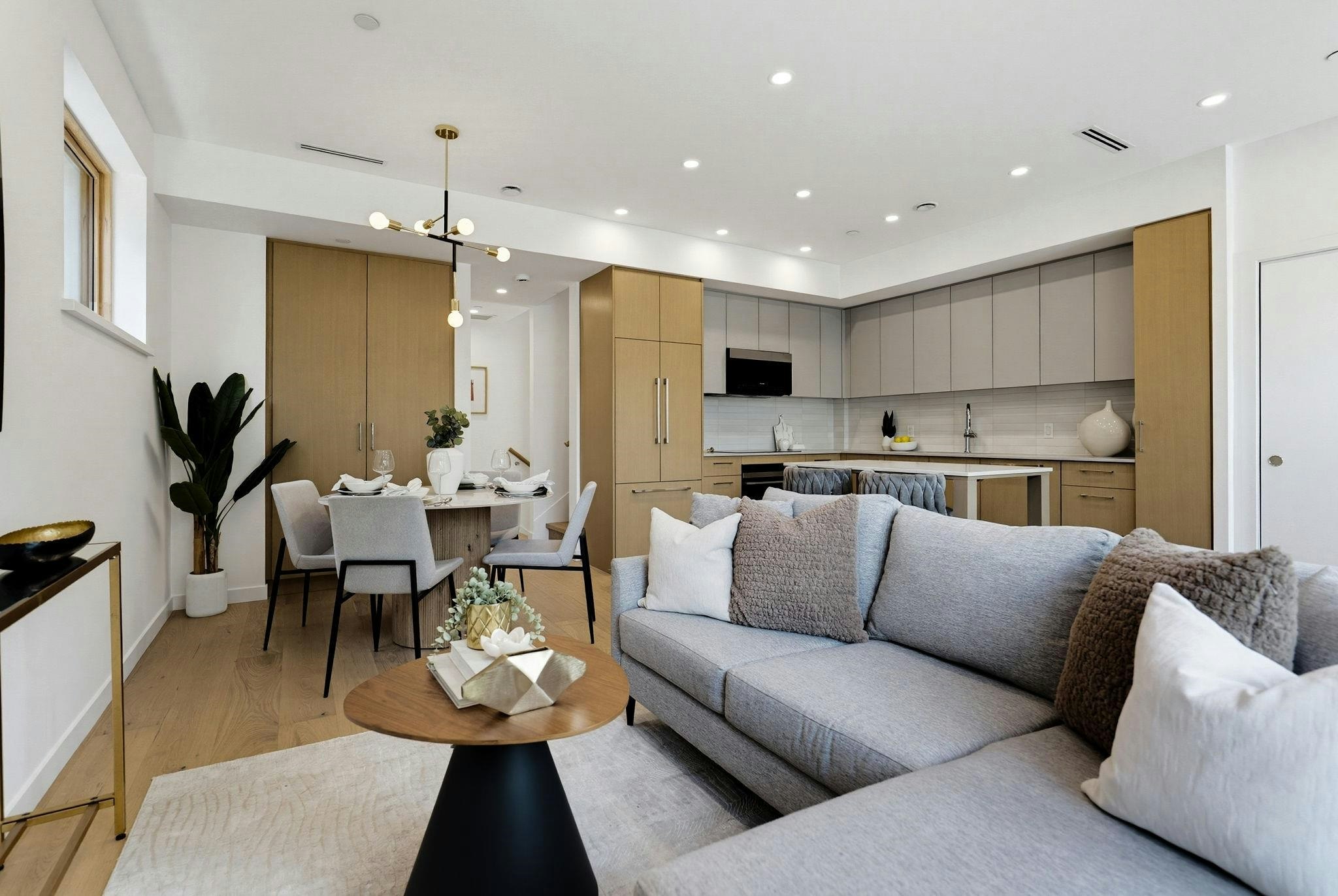 1-60 E 17th Avenue, Vancouver, BC, V5V 1A2 - 11
