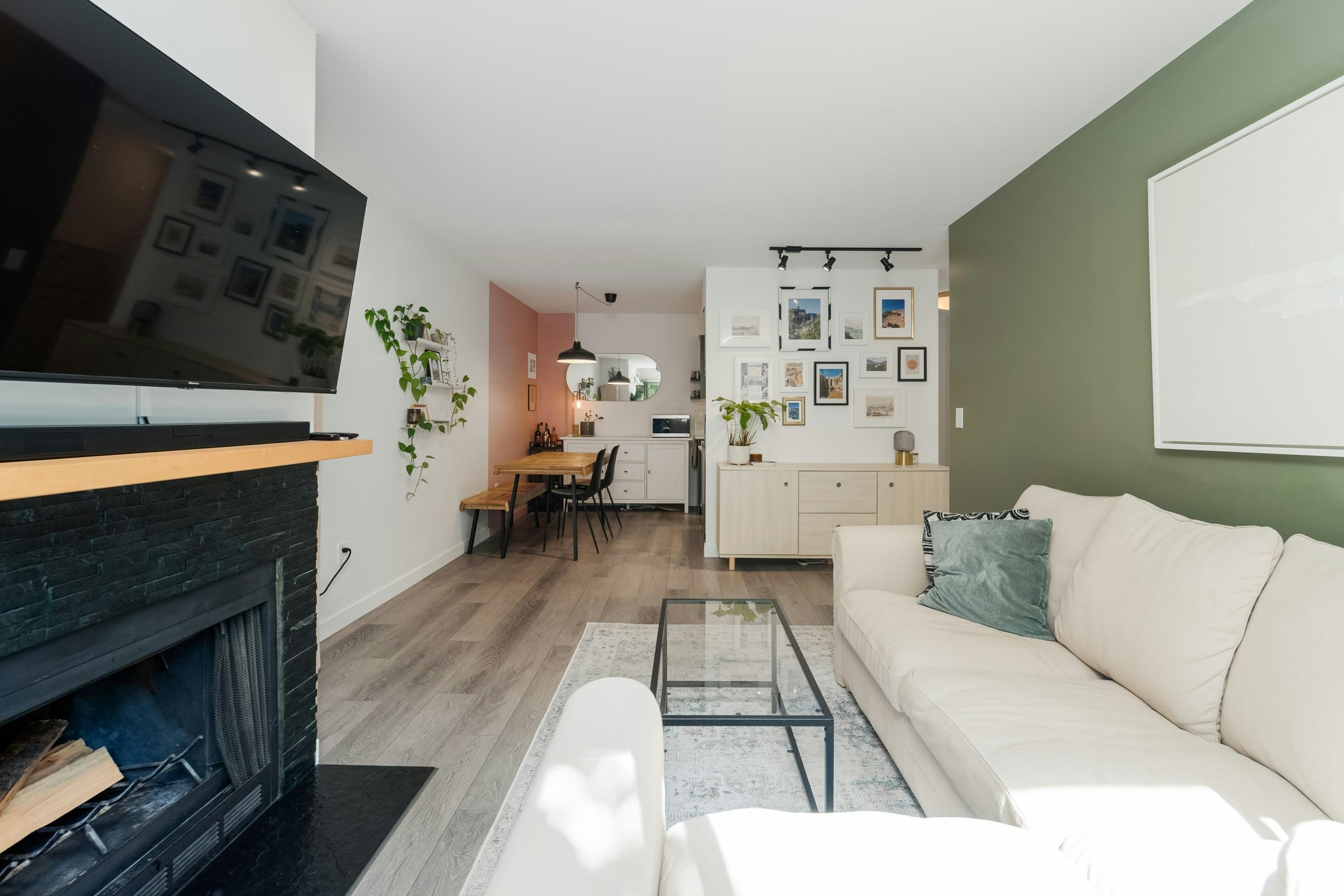 403-1169 Nelson Street - 3