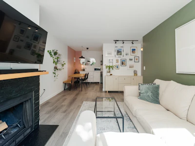 403-1169 Nelson Street - 3