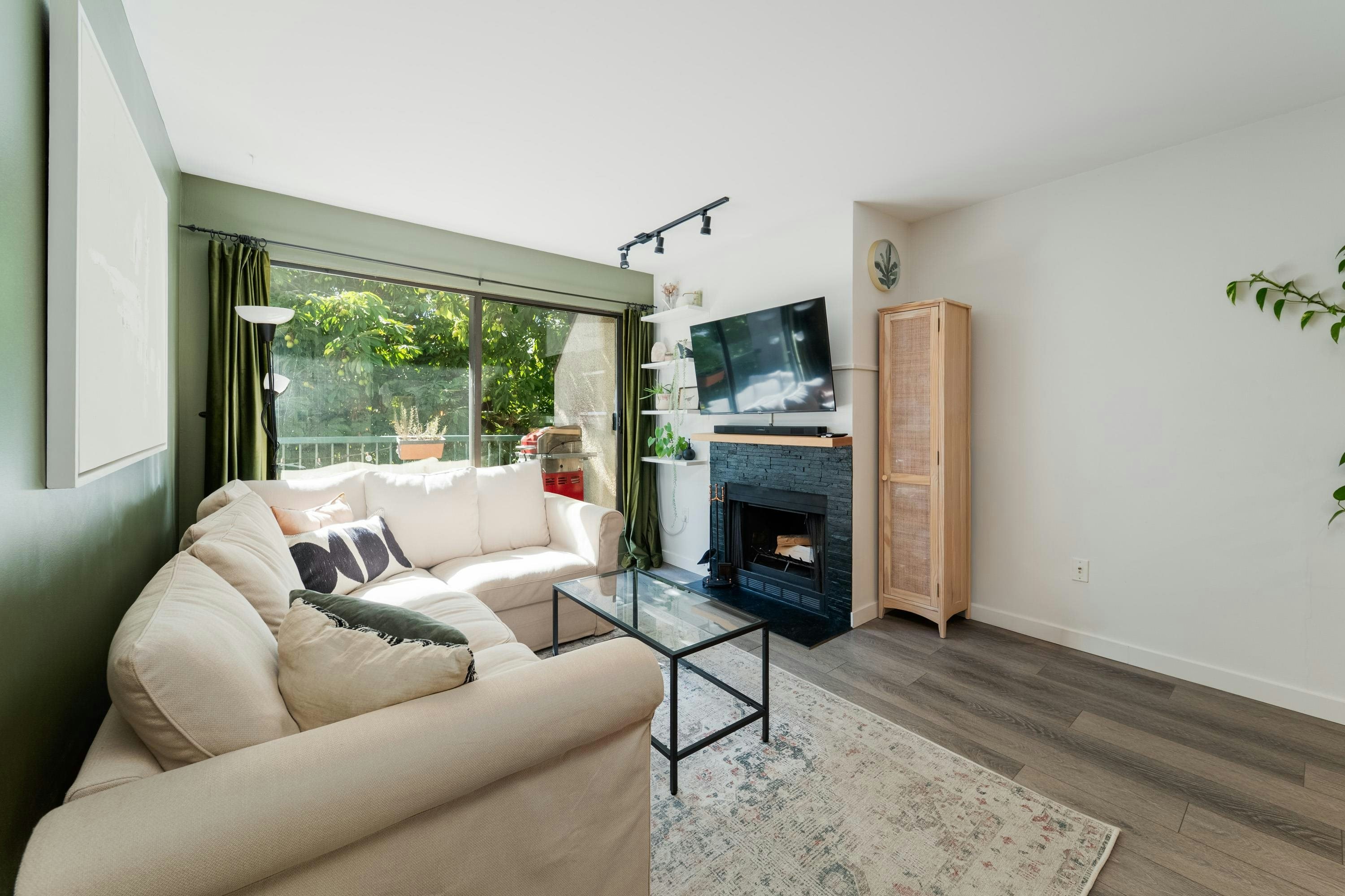 403-1169 Nelson Street - 2
