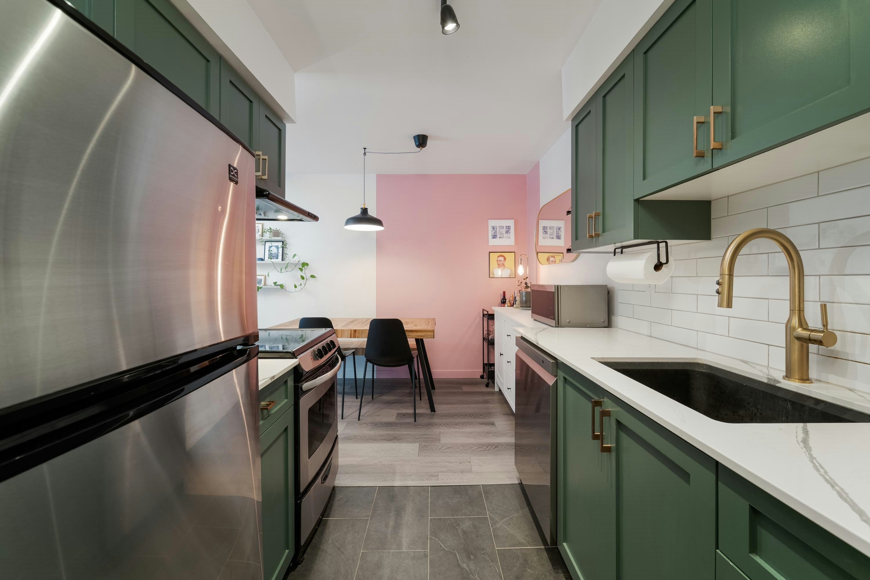 403-1169 Nelson Street - 5