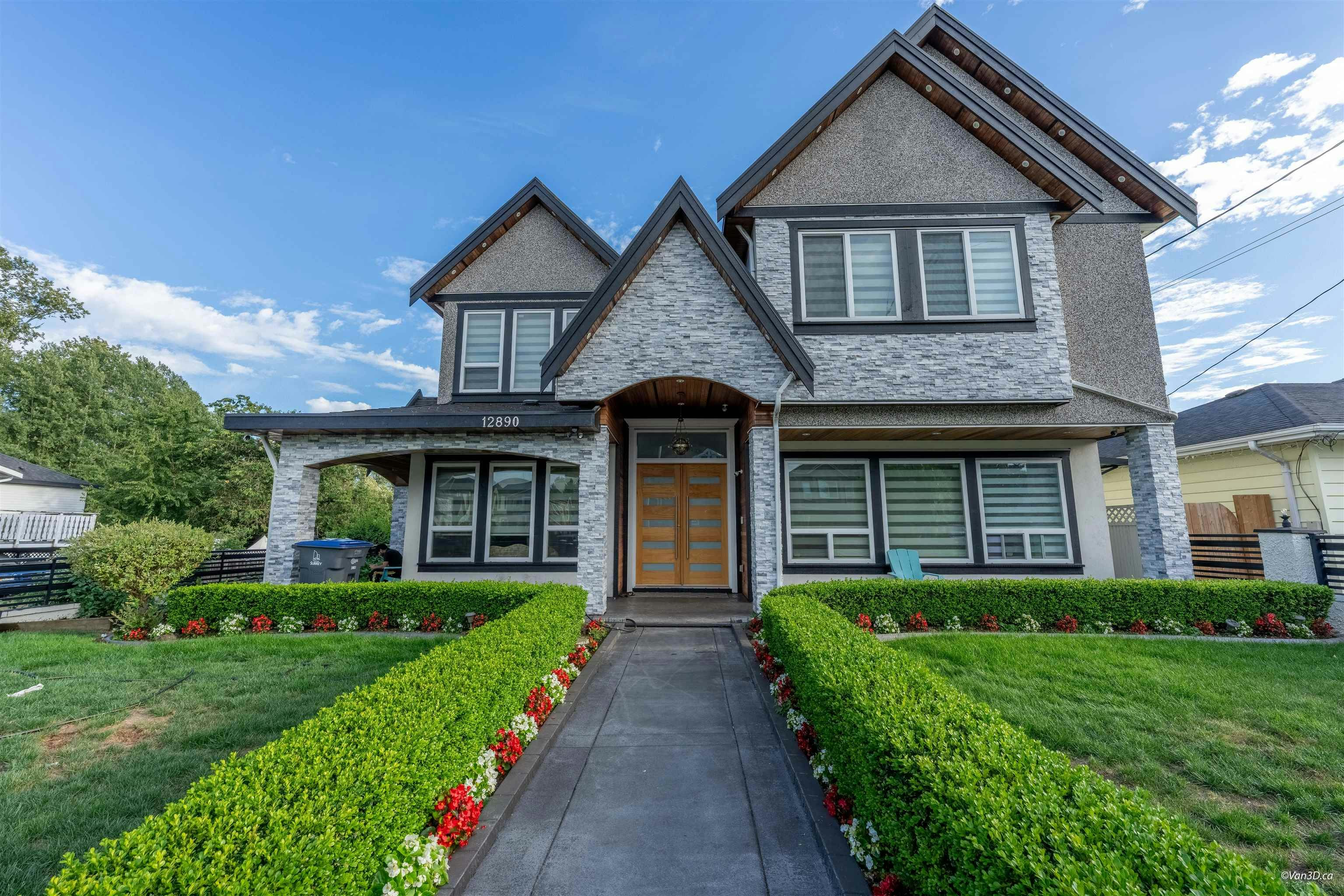 12890 92a Avenue, Surrey, BC, V3V 1J8