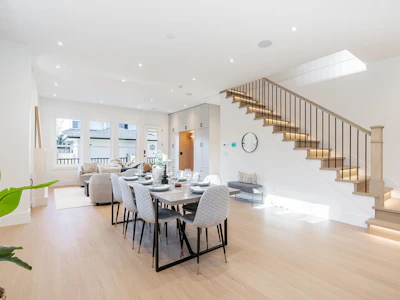 101-13711 16 Avenue - 2