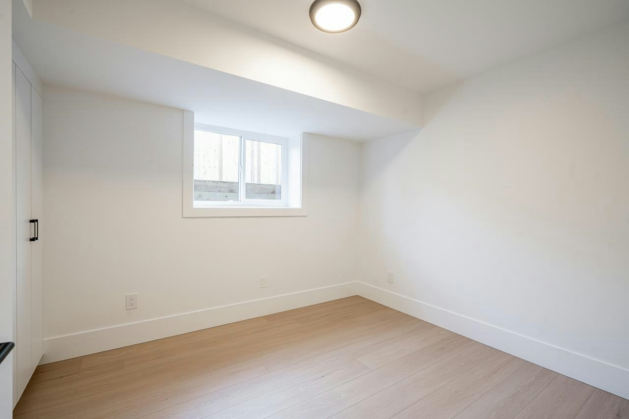 101-13711 16 Avenue, Surrey, BC, V4A 1P7 - 24