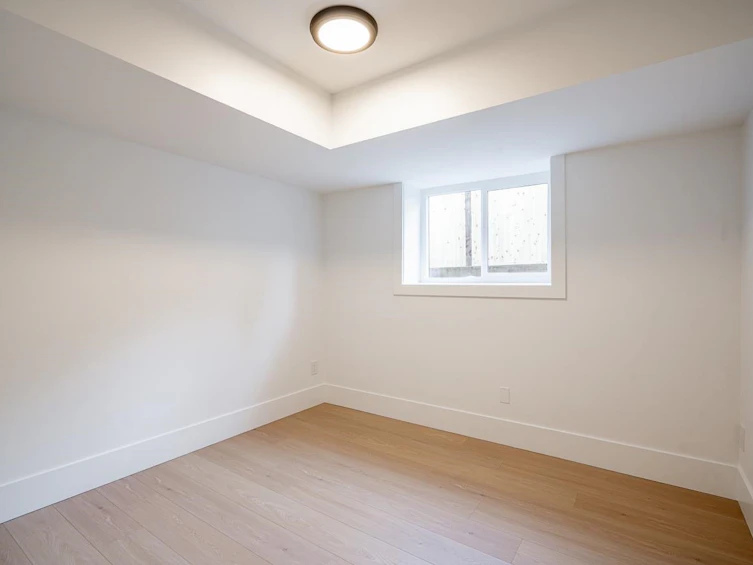 101-13711 16 Avenue, Surrey, BC, V4A 1P7 - 26
