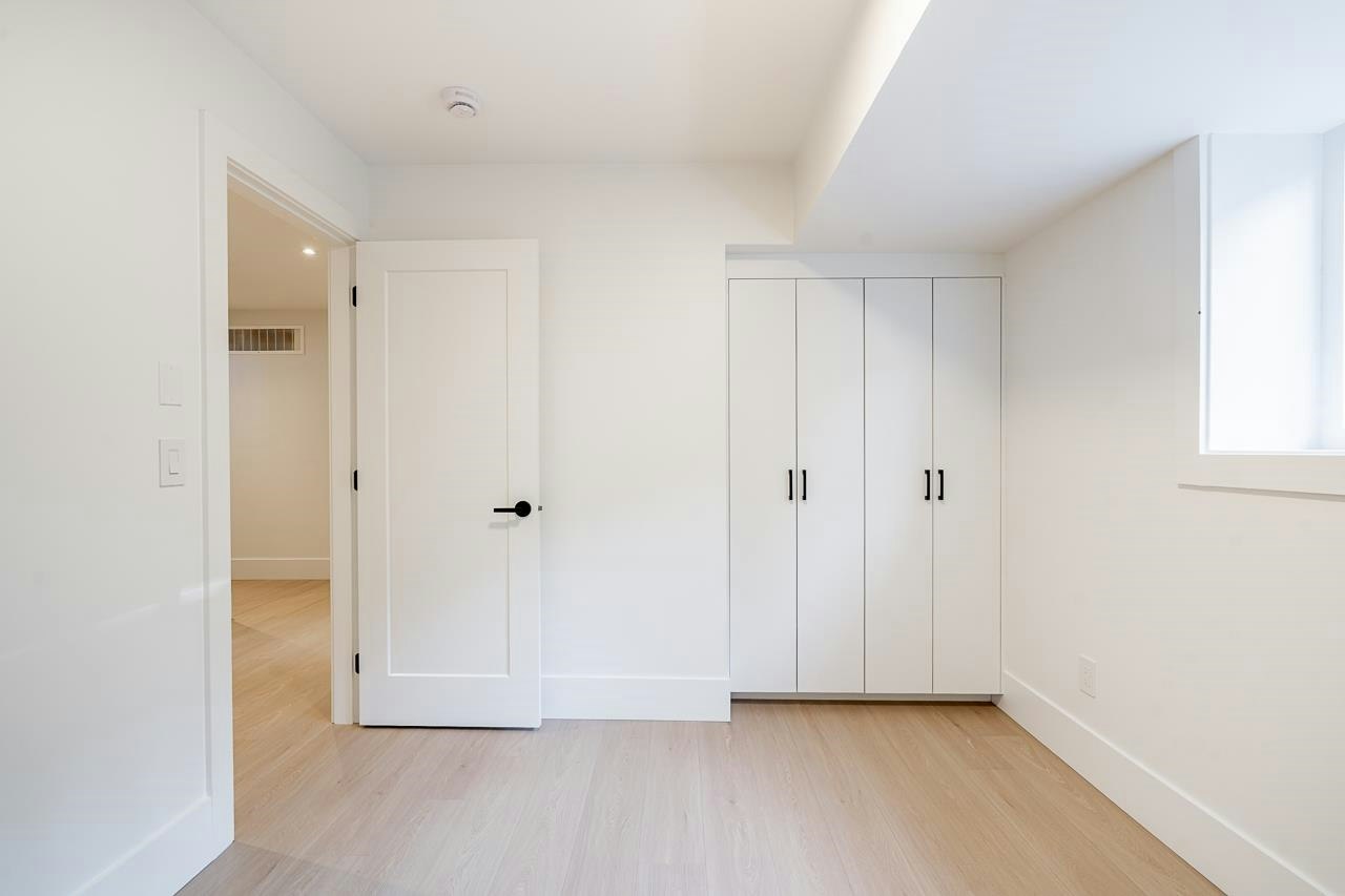 101-13711 16 Avenue, Surrey, BC, V4A 1P7 - 25